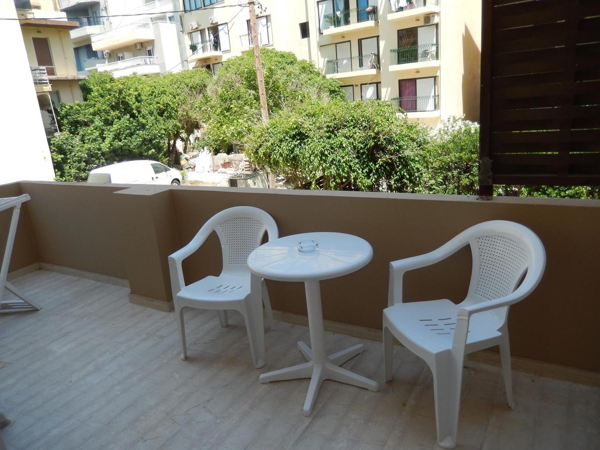 ريثيمنو Aloe Apartments الغرفة الصورة