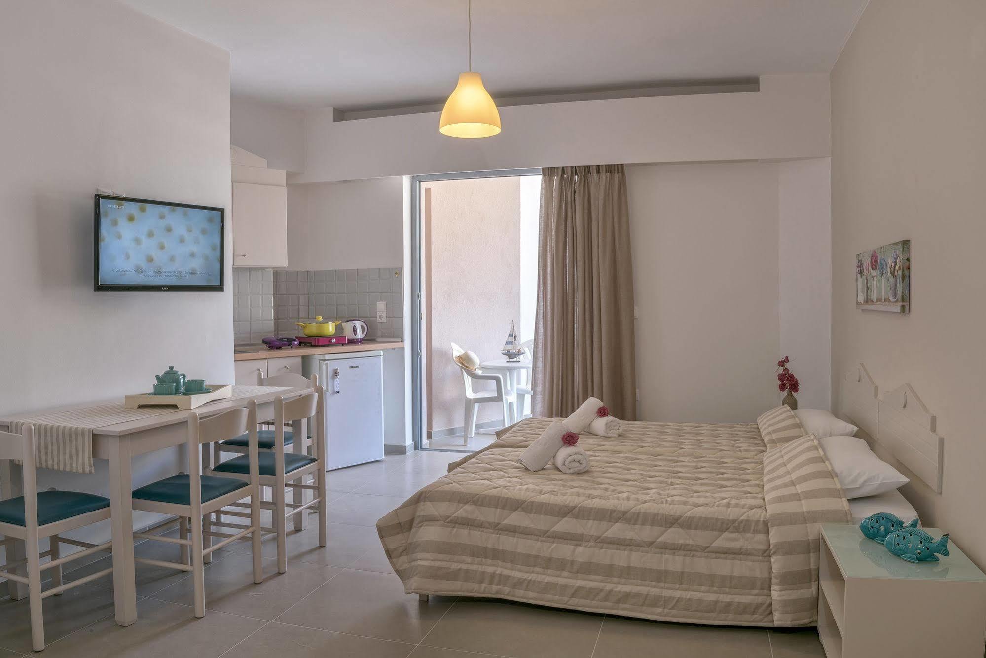ريثيمنو Aloe Apartments المظهر الخارجي الصورة