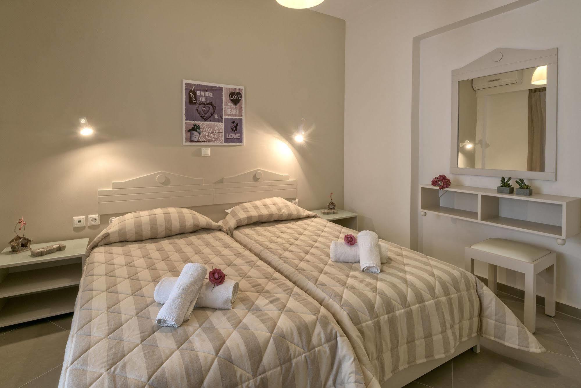 ريثيمنو Aloe Apartments المظهر الخارجي الصورة