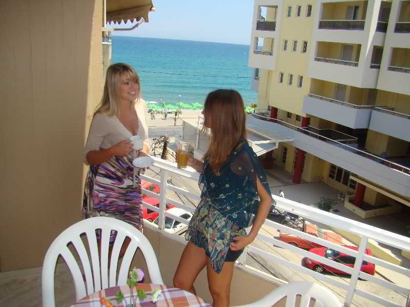 ريثيمنو Aloe Apartments المظهر الخارجي الصورة